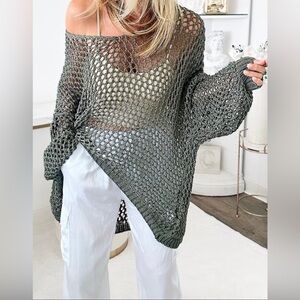 NWT  Coastal Bloom Italian made Hi-Low Crochet Sweater